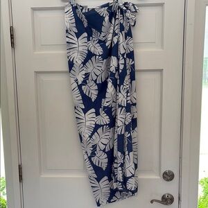 Anne Cole Blue and White Pareo